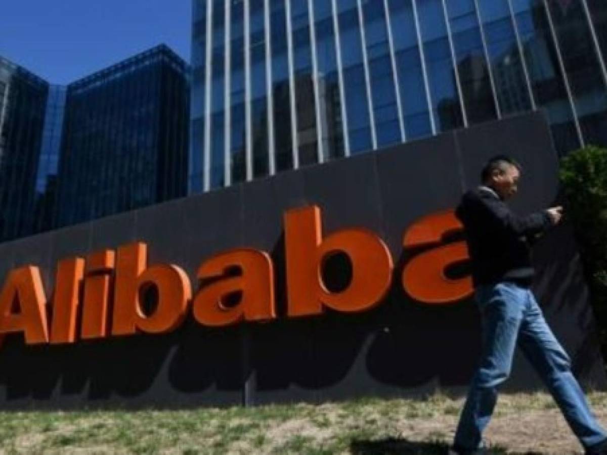 Beneficio neto de Alibaba cae 74% por presiones tecnológicas y auge de la competencia  
