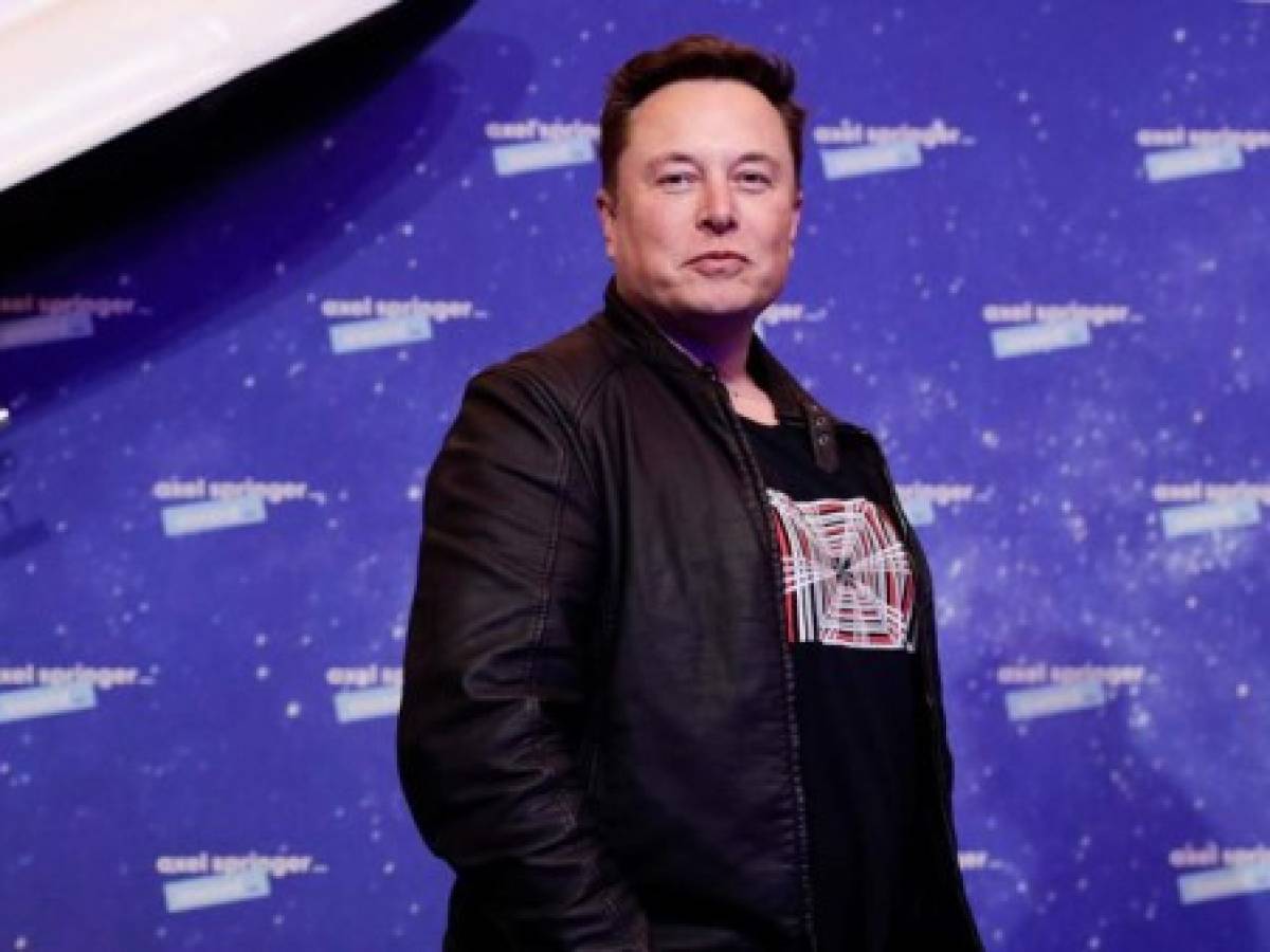 Elon Musk no quiere que lo llamen CEO y cambia su título a 'Technoking of Tesla'