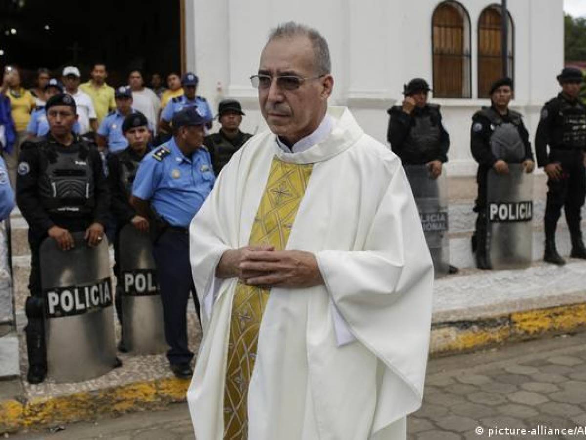 Nicaragua: Continúa persecución a sacerdotes