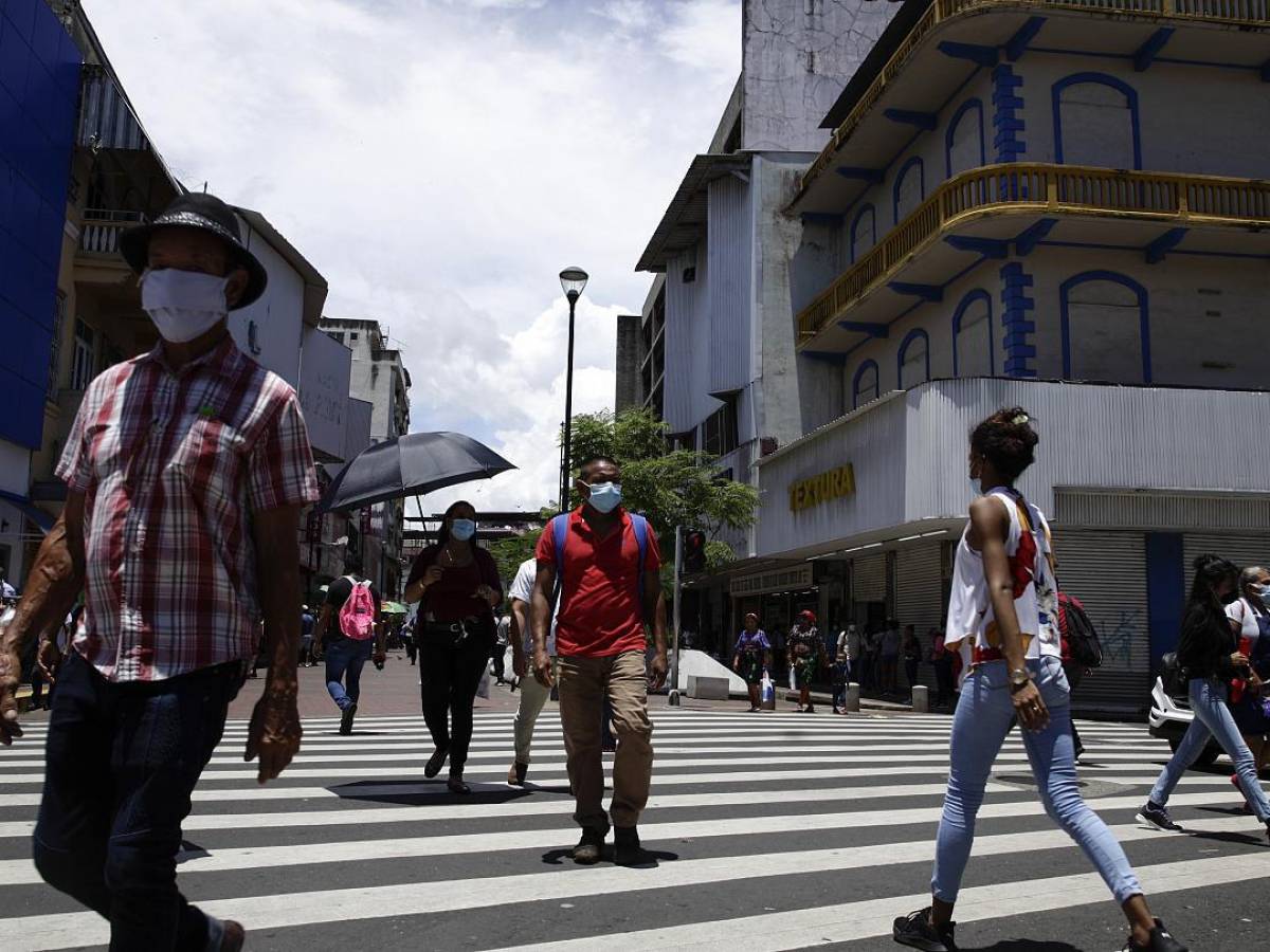 Panamá: Entra en vigencia el uso no obligatorio de la mascarilla, pero se mantiene alerta por COVID-19