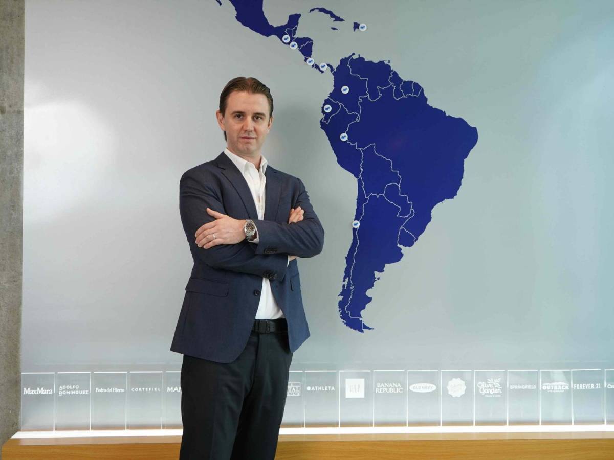 Antonio Burgos, Director General de AR Holdings.