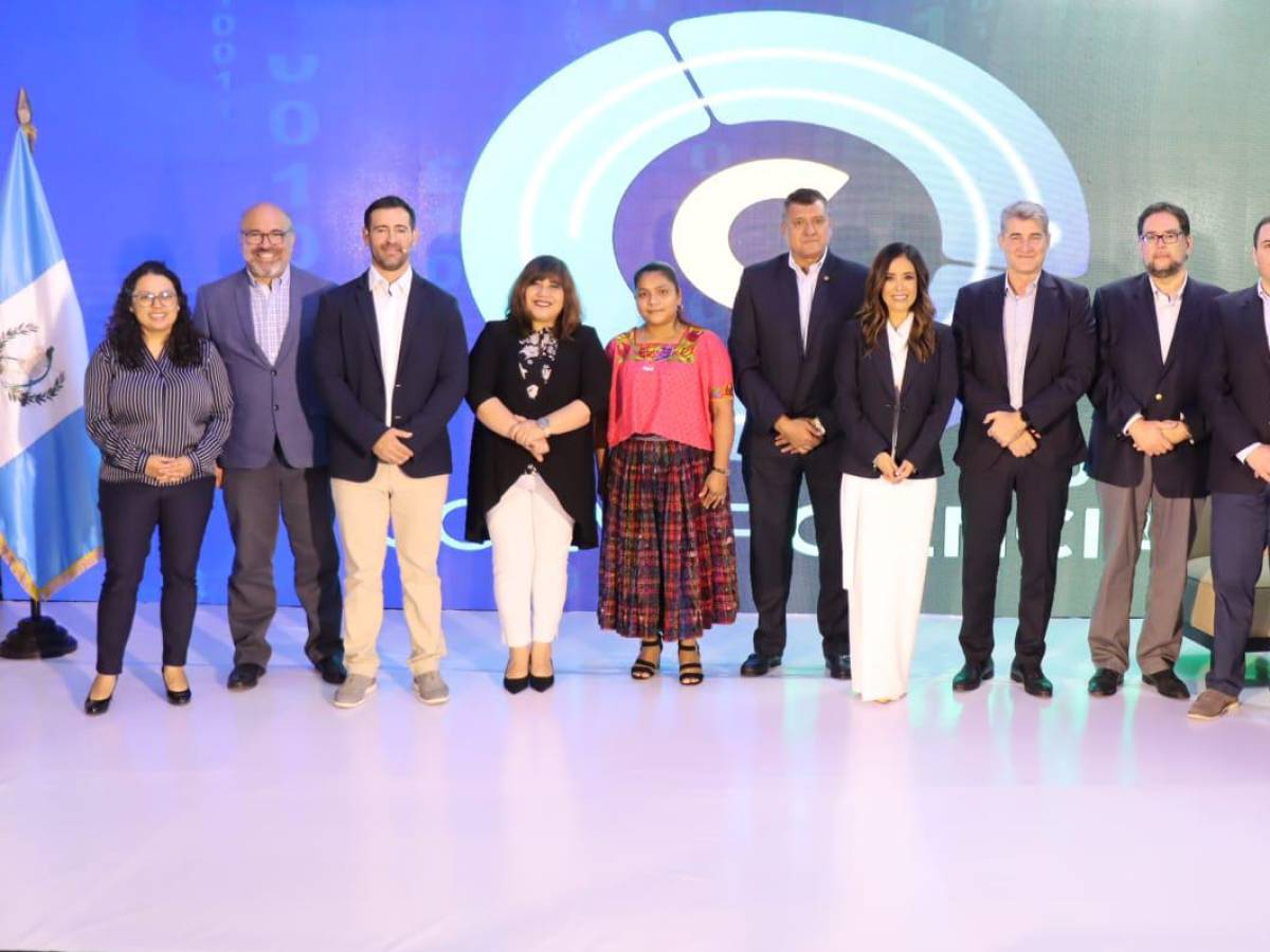 Realizan nueva edición de Converciencia en Guatemala