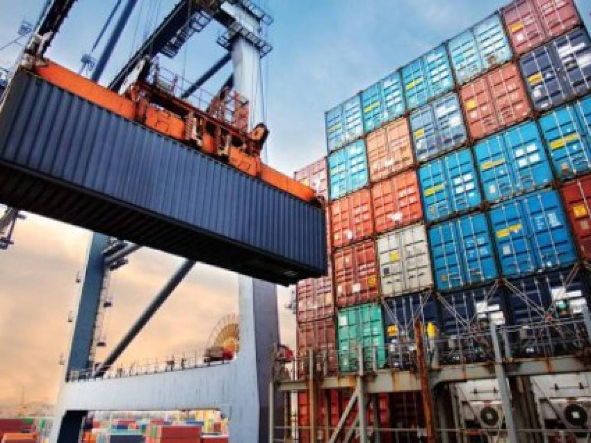 Crisis logística mundial por covid-19 golpea cadena de suministro y costos de producción