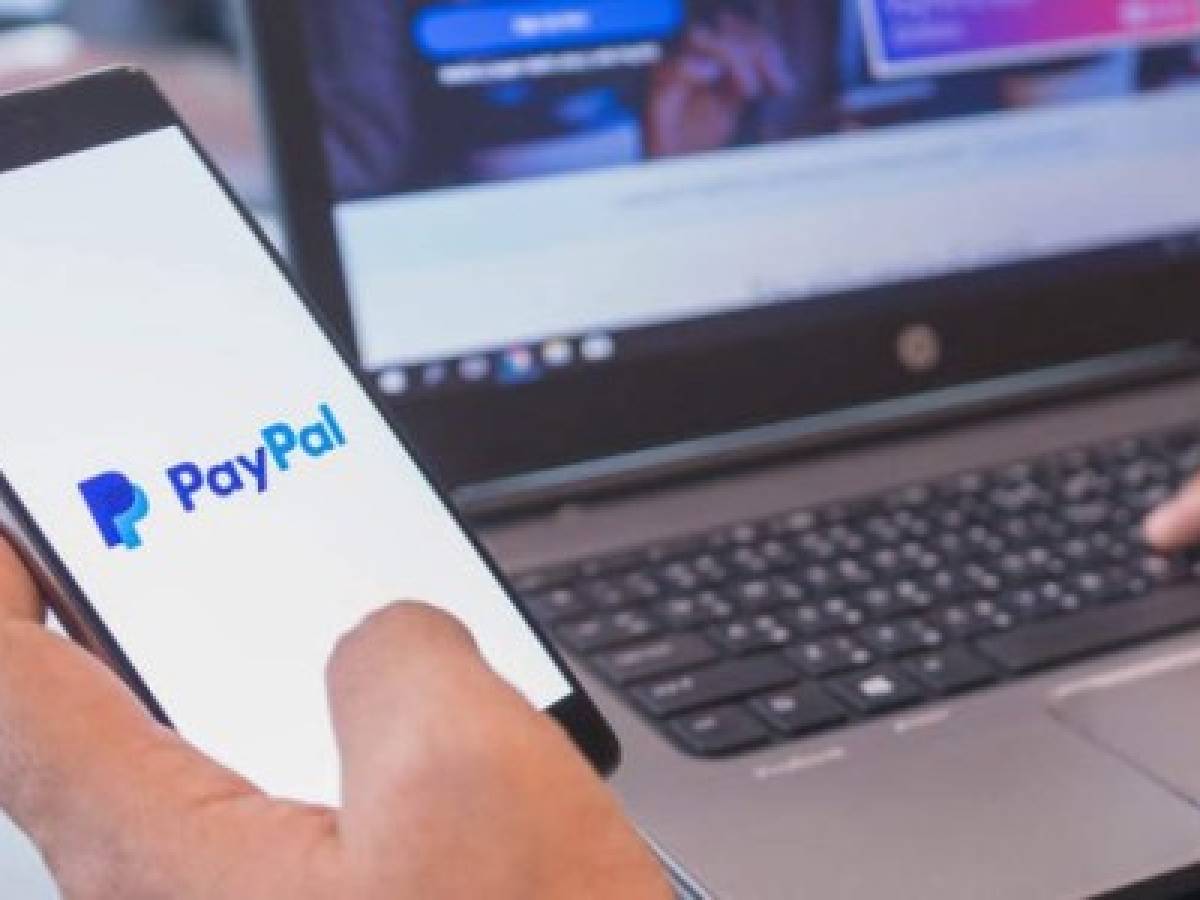 PayPal retrocede en ola de empresas que reducen ganancias tras pandemia