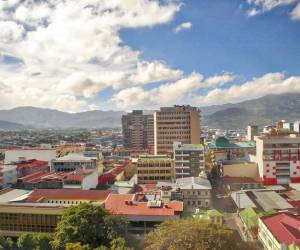 Costa Rica avanza en acuerdo con FMI para tener más financiamiento