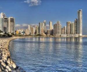Panamá es el país más pujante de América Latina, y su crecimiento actual lo sostiene la IED.