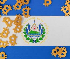 Presidente de El Salvador anuncia que comprará un bitcoin cada día