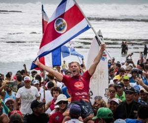 Noe Mar McGonagle tendrá la posibilidad de defender el título que obtuvo el año pasado en Nicaragua en la categoría Open Masculino, así como por equipos, ya que Costa Rica se coronó en Playa Popoyo. (Foto: cronica.cr).