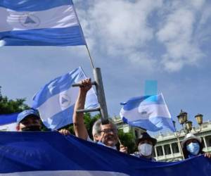 Nicaragüenses exiliados en Guatemala protestas tras resultados de elecciones generales en Nicaragua. (Photo by Johan ORDONEZ / AFP)