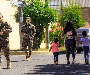Defensa asegura falta capturar a unos 30.000 pandilleros en El Salvador