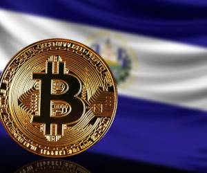 El bitcoin cumple un año de curso legal en El Salvador con planes inconclusos