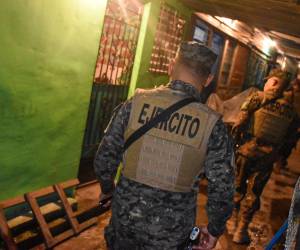 El Salvador: Más de 5747 personas detenidas durante el régimen de excepción