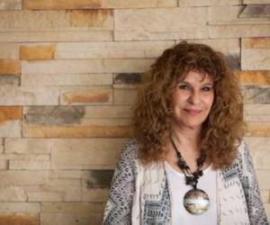 La escritora Gioconda Belli acepta la nacionalidad chilena