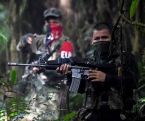Colombia pacta cese al fuego con principales grupos armados