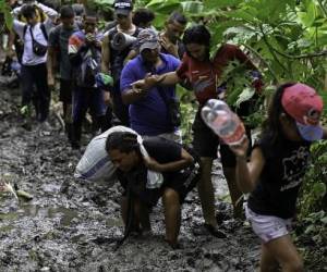 Se reportan más de 127.000 migrantes en tránsito en Panamá en cuatro meses