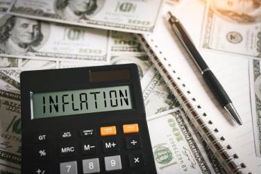 Inflación anual vuelve a ceder en EEUU y se ubica en 4,2 %