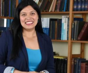 María Estrada, primera rectora en la historia del Tecnológico de Costa Rica