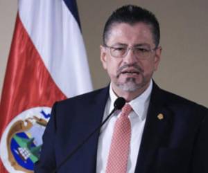 Piden al presidente de Costa Rica respeto a la Libertad de Prensa