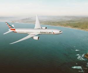 Pronósticos de ganancias de American Airlines decepcionan