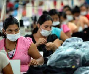 El salario mínimo mensual de las maquiladoras de Centroamérica se sitúa entre US$158,2 en Nicaragua y US$320,7 en Guatemala, por debajo de lo legalmente establecido para otros sectores de actividad (un 18,6% menos). (Foto: Archivo).