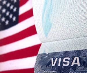 EEUU anuncia ‘reanudación total’ de entrega de visas para inmigrantes en Cuba