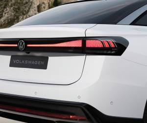 Volkswagen y Mercedes presentan modelos eléctricos para competir ante Tesla y China