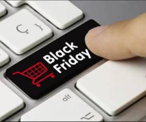 El robo de datos bancarios se duplicó en 2022, un peligro para las compras de Black Friday