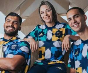 Marruecos pide a Adidas que retire sus nuevas camisetas de Argelia por apropiación cultural