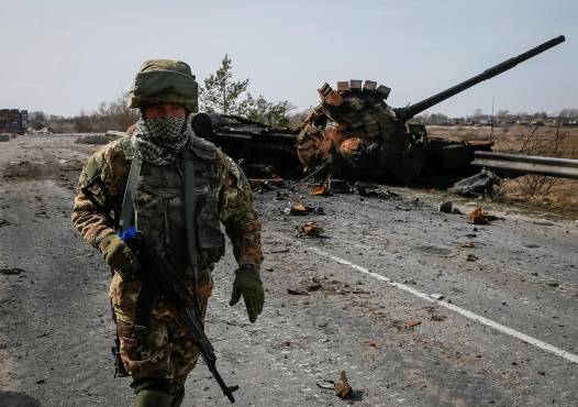 Banco Mundial: Guerra podría destruir casi la mitad de la economía de Ucrania solo este año