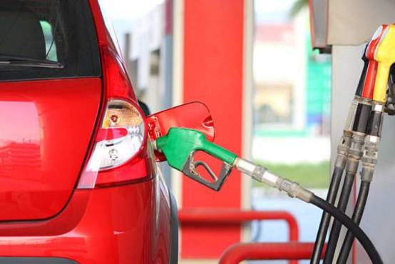 Honduras congela precios de gasolina regular y diésel