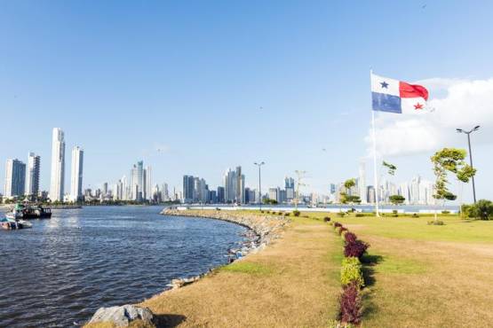 Crean grupo como apoyo a Panamá para salir de las listas grises