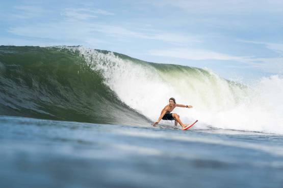 El Salvador invertirá US$106 millones en proyecto turístico Surf City 2