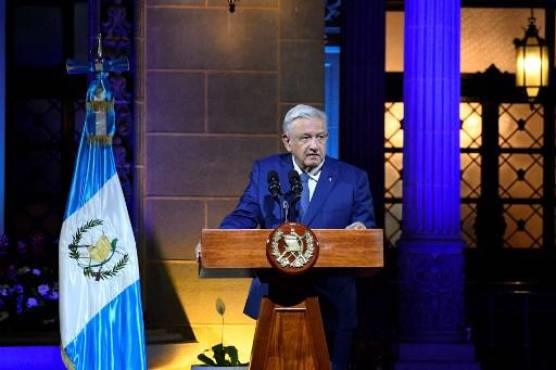 Mexican President Andres Manuel Lopez Obrador speaks during a a joint press conference with his Guatemalan counterpart Alejandro Giammattei (out of frame )at the Culture Palace in Guatemala City, on May 5, 2022. (Photo by Johan ORDONEZ / AFP)