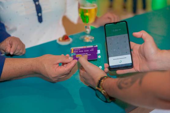 Cubo App, la fintech que acelera pagos digitales en mipymes de El Salvador