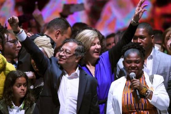 Mandatarios de izquierda latinoamericanos celebran victoria de Petro en Colombia