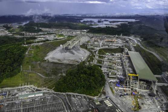 Vista aérea de la mina Cobre Panamá en Donoso, provincia de Colón, 120 km al oeste de Ciudad de Panamá, el 06 de diciembre de 2022. - La mina de cobre a cielo abierto de propiedad extranjera - (Foto de Luis ACOSTA / AFP)
