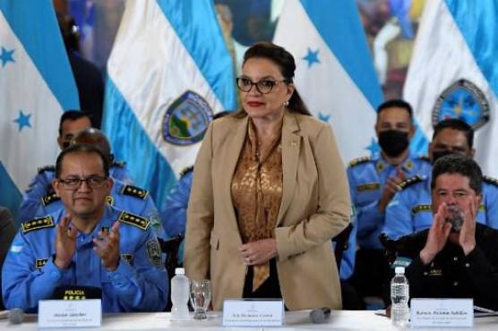 Presidenta de Honduras dice que ‘nadie podrá detener este proyecto político’