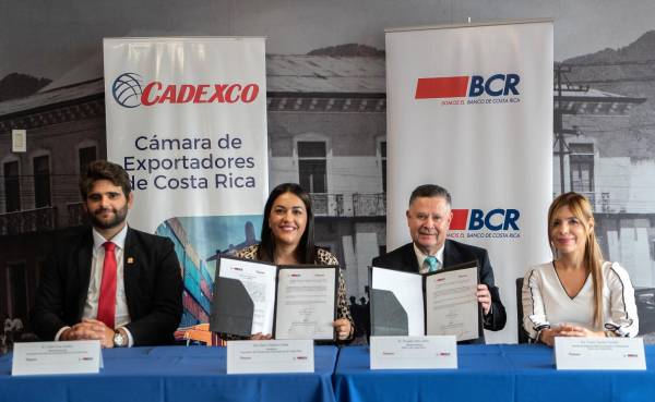 Banco de Costa Rica y CADEXCO firman alianza en beneficio de sector exportador