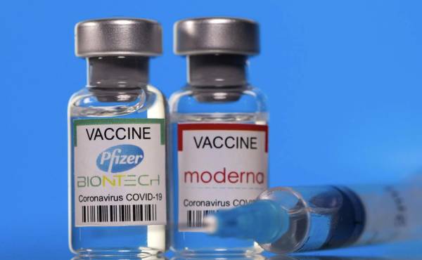 EEUU autoriza nueva versión de vacunas de Pfizer y Moderna anticovid para ómicron