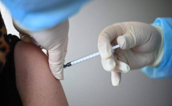 Panamá, empresa privada importará vacunas contra la Covid-19