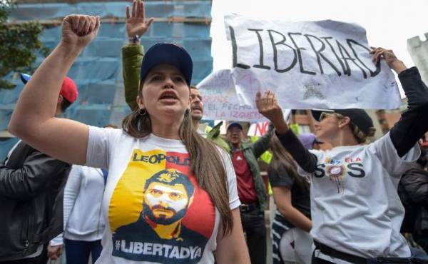 Las protestas contra el proyecto constituyente de Nicolás Maduro se han extendido a varias capitales de Latinoamérica. El 30 de julio la comunidad venezolana protestó en Bogotá.