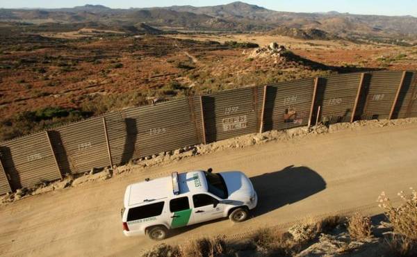 6 frases sobre el muro de Trump que hacen referencia a Centroamérica