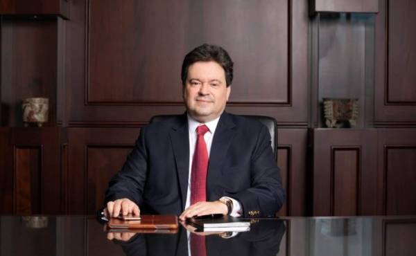 Guillermo Bueso: Un referente en la banca centroamericana
