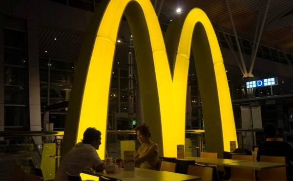 McDonald's resiente la inestabilidad de la cadena de suministro y enfrenta escasez de sus famosos ‘hash browns’ en Taiwán