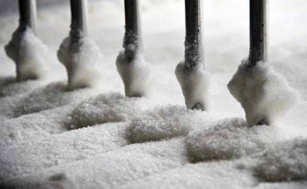 Con el acuerdo, se suspenden las investigaciones a las exportaciones mexicanas de azúcar. (Foto: AFP)