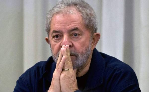 Brasil: Juez deja en libertad a Lula da Silva