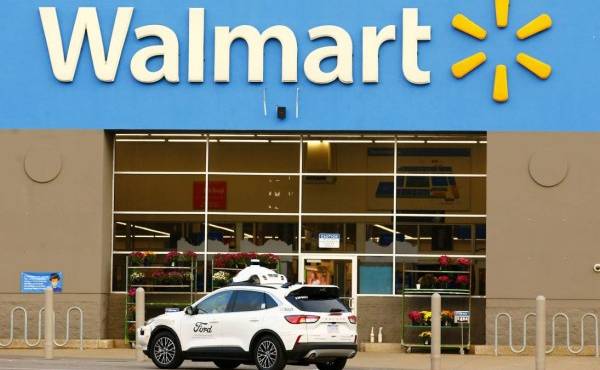 Ford y Walmart se unen para ofrecer entregas a domicilio en vehículos autónomos