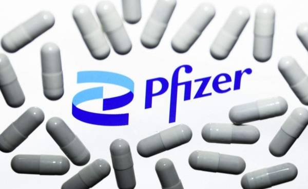Israel autoriza de emergencia pastilla de Pfizer contra COVID-19