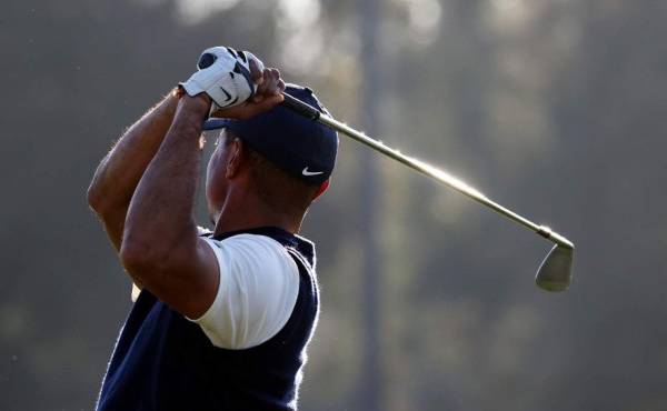 Lanzarán documental sobre Tiger Woods en diciembre