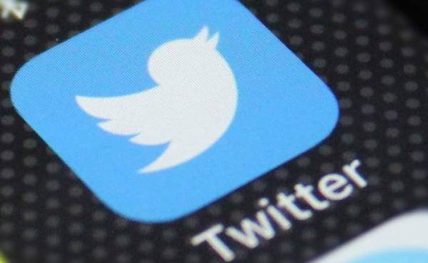 Rusia amenaza con bloquear Twitter dentro de un mes